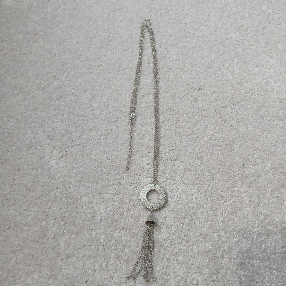 Silver Tone Long Dangle Tassel Necklace NWOT 40" chain